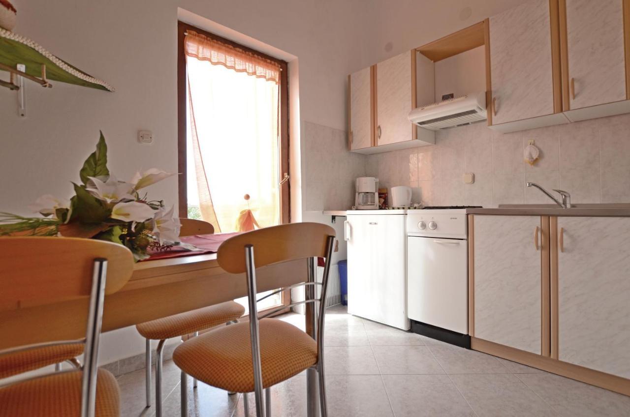 Apartments Josip Pavicini Εξωτερικό φωτογραφία