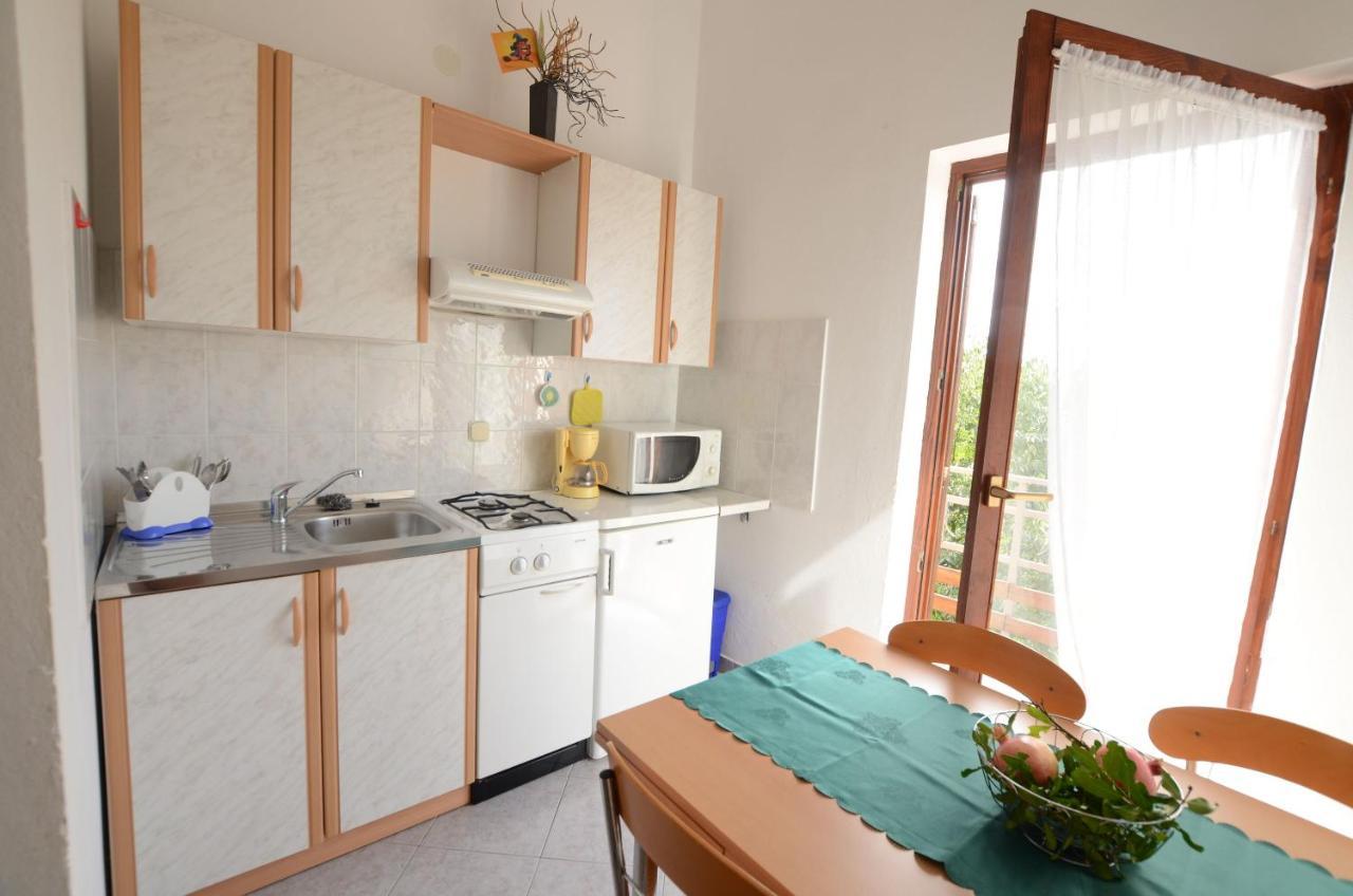 Apartments Josip Pavicini Εξωτερικό φωτογραφία
