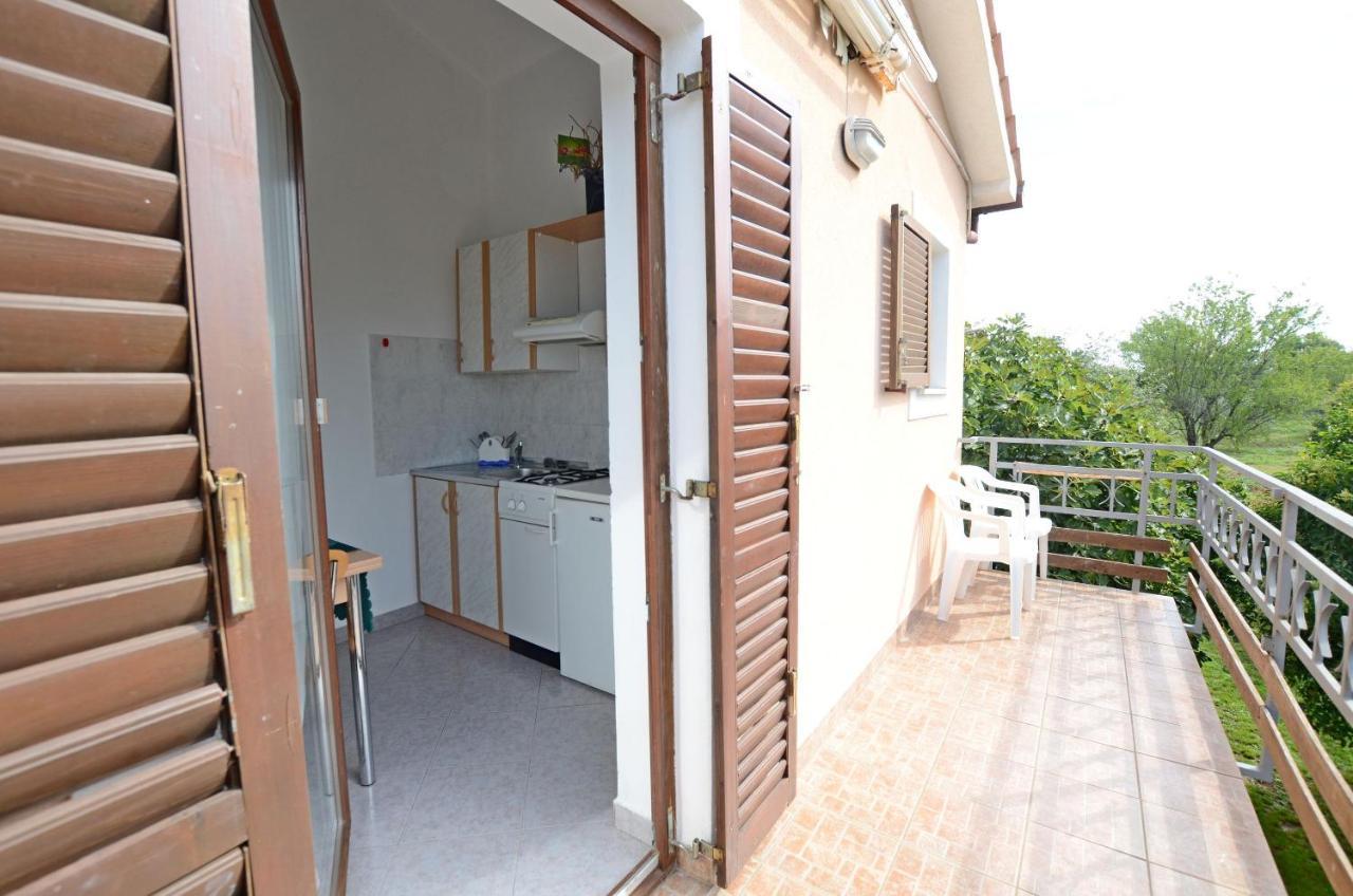 Apartments Josip Pavicini Εξωτερικό φωτογραφία